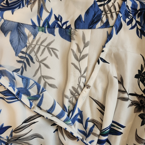 41 Hawthorn, size large, blue and white - Picture 4 of 8